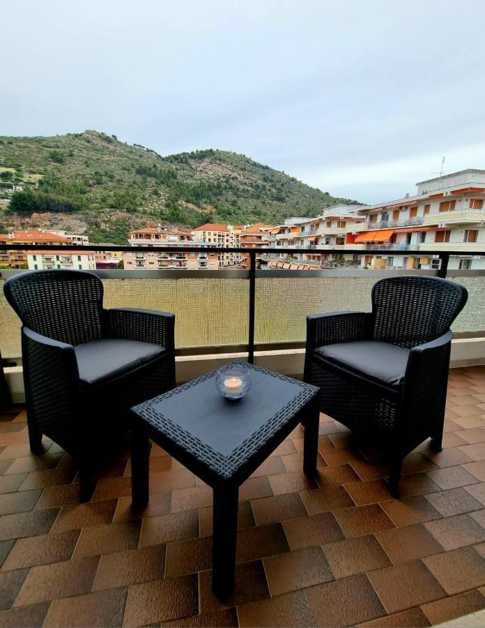 Casa Di Bea Apartment Вентимиля Екстериор снимка